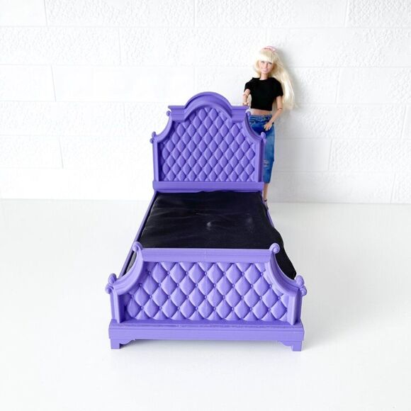 Purple Tufted Miniature Chesterfield Bed Queen Size 1:6 Scale Barbie Dollhouse - Picture 6 of 6